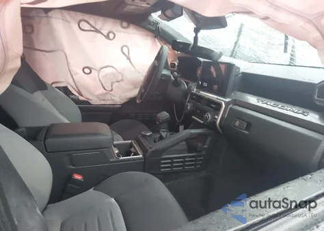 2025 Toyota Tacoma Trd Sport z USA, uszkodzony, nr VIN 3TMKB5FN0SM050948